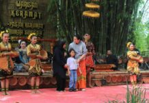 Tiga Tahun Pasar Keramat Pacet Menjaga Denyut Pasar Jawa Tempo Doeloe