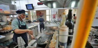 Restoran Legendaris Surabaya Pilih Gas Bumi PGN Hemat dan Masak Lebih Cepat