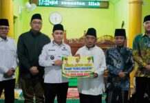 Safari Ramadan di Bangsal, Pemkab Mojokerto Kucurkan Hibah Rp100 Juta untuk Masjid