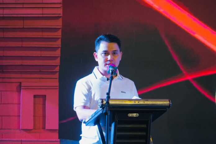Realisasi investasi Kabupaten Mojokerto tembus Rp1,06 triliun di awal 2026. Bupati Muhammad Albarraa siapkan layanan perizinan ringkas bagi para pengusaha