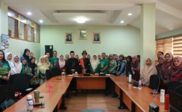 Guru Mojokerto mengikuti Temu Pendidik Daerah (TPD) #82 KGBN dengan pelatihan menulis praktik baik menggunakan model ATAP di Kantor Bupati Mojokerto