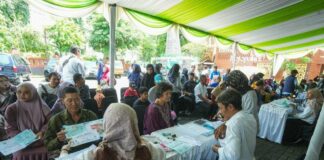 Penyaluran bansos Pemkot Mojokerto 2026 kepada lansia dan kelompok rentan