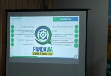 BPJS Kesehatan Mojokerto menjelaskan layanan digital JKN melalui Mobile JKN dan PANDAWA kepada media untuk memudahkan masyarakat mengakses layanan kesehatan secara online