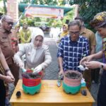 Ika Puspitasari cabenisasi Mojokerto tanam cabai Kampung KB Meri pengendalian inflasi