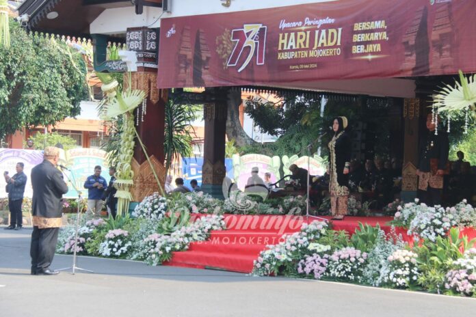 Prosesi hari jadi Kabupaten Mojokerto 2025