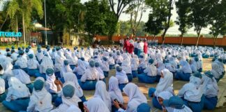SMA/SMK Mojokerto Lulus 100 Persen, Siswa Rayakan dengan Cara Sederhana Tanpa Konvoi