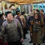 Sebanyak 230 calon kepala desa dari 80 desa di Kabupaten Sidoarjo mengikuti pembekalan jelang Pilkades Serentak 2026 di Pendopo Delta Wibawa, Kamis (7/5/2026), dengan materi antisipasi konflik dan pencegahan politik uang.