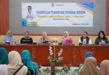 Wali Kota Mojokerto Ika Puspitasari saat menghadiri Sosialisasi Imunisasi Mantab di Kelurahan Mentikan