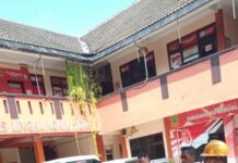 Aktivitas pengelolaan sampah mandiri di salah satu kawasan HOREKA di Kota Mojokerto.
