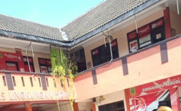 Aktivitas pengelolaan sampah mandiri di salah satu kawasan HOREKA di Kota Mojokerto.