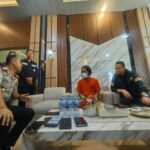 Kapolres Mojokerto AKBP Andi Yudha Pratama mencoba menggali bukan sekadar kronologi, tetapi sisi manusia di balik ledakan emosi itu.