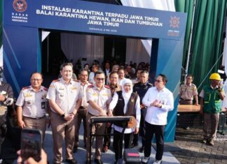 Gubernur Jawa Timur Khofifah Indar Parawansa meresmikan Instalasi Karantina Terpadu JATIM HUB di Puspa Agro Jemundo, Sidoarjo.