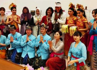 Rudy Mintarto Bawa Anggrek dan Budaya Jawa Timur ke Pameran Internasional Malaysia