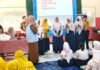 Ratusan pelajar SMP di Sidoarjo mengikuti road show pendidikan anti korupsi yang digelar Inspektorat Kabupaten Sidoarjo.