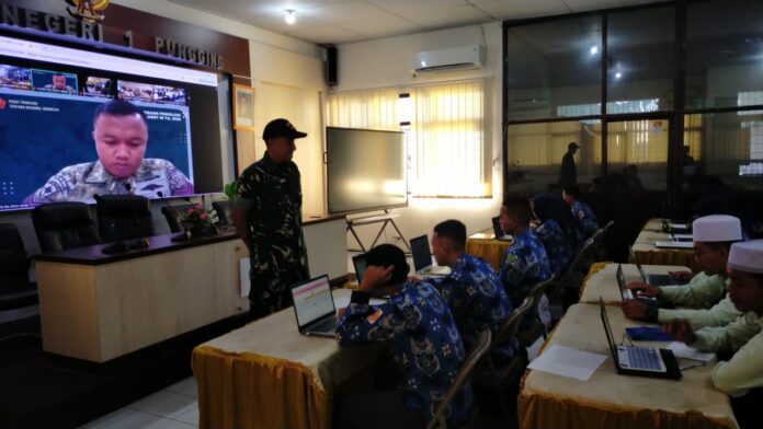 Sebanyak 150 pelajar di Mojokerto mengikuti tes psikologi KKRI 2026 berbasis CAT yang didukung penuh Kodim 0815/Mojokerto di enam titik sekolah.
