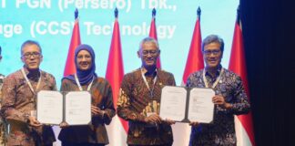 Kolaborasi strategis berskala besar ini dilakukan bersama Holding Migas PT Pertamina (Persero), PT Pertamina Hulu Energi (PHE), dan PT Pupuk Indonesia (Persero)