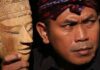 Heri Lento Ketua Komunitas Surabaya Juang menjelaskan arsip sejarah Bung Karno lahir di Surabaya