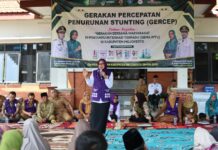 Pemkab Mojokerto gencarkan program Gema Pitu untuk tekan stunting. Ning Hana beberkan 3 faktor penyebab utama stunting yang wajib diketahui warga.