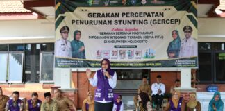 Pemkab Mojokerto gencarkan program Gema Pitu untuk tekan stunting. Ning Hana beberkan 3 faktor penyebab utama stunting yang wajib diketahui warga.