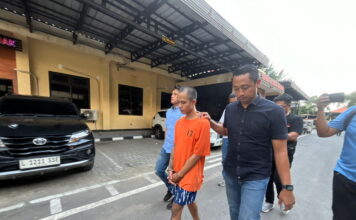 Tersangka Yopi Agung Pradana pembobol minimarket di Trowulan diamankan anggota Satreskrim Polres Mojokerto