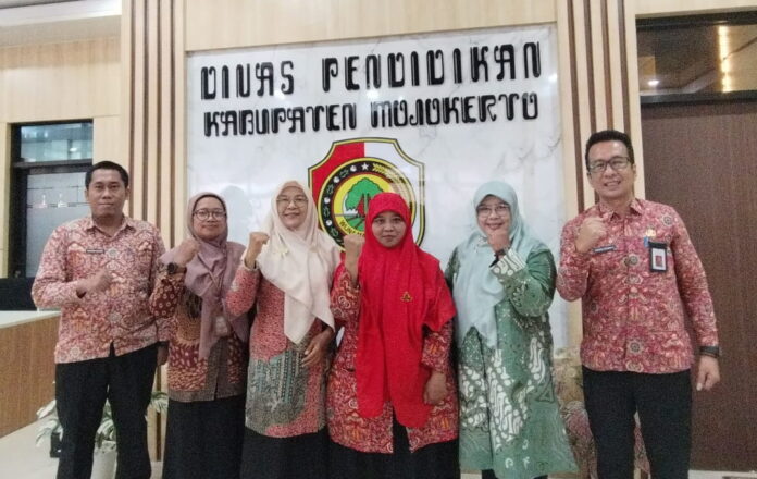 Gelar Temu Pendidik Nusantara XIII, KGBN Mojokerto Tantang Guru Jadi Warga Desa Dunia