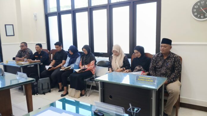 Sidang Gugatan Parkir berlangganan Mojokerto