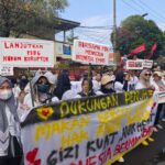 Dukungan untuk MBG Menggema di Mojokerto, Ratusan Relawan dan Pelaku Usaha Turun ke Jalan