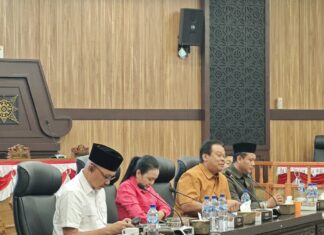 DPRD Kota Mojokerto Telusuri Aduan Seragam Sekolah, SMPN 3 Tegaskan Tak Ada Kewajiban Beli Atribut