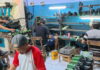 Dari Gang Sempit Sinoman Mojokerto, Ribuan Pasang Sepatu Sekolah Mengalir ke Berbagai Kota