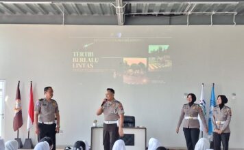 Satlantas Polres Mojokerto Kampanyekan Tertib Lalu Lintas dan Anti-Bullying