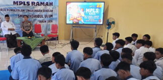 MPLS SMK Thoriqul Ulum Pacet, Polisi Ajak Siswa Fokus Prestasi dan Jauhi Narkoba