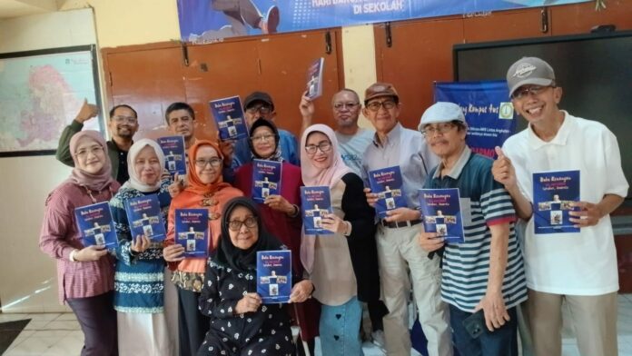 Alumni STIKOSA AWS Surabaya Siapkan Kawah Pena Hebat II, Buktikan Pena Tak Mengenal Usia