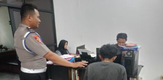 Gagal Curi Yamaha NMax di Ngoro Mojokerto, Pemuda Surabaya Babak Belur Diamuk Massa