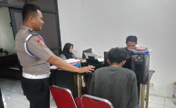 Gagal Curi Yamaha NMax di Ngoro Mojokerto, Pemuda Surabaya Babak Belur Diamuk Massa
