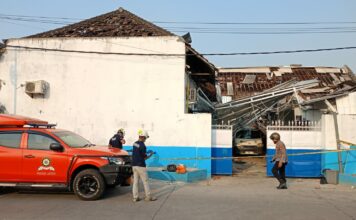 Tim Inafis Forensik Polda Jatim Selidiki Ledakan Dapur SPPG Mojokerto