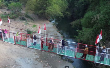 Jembatan Gantung Perintis Garuda Resmi Digunakan, Warga Tumapel Kini Punya Akses Penghubung Baru