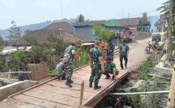 TNI Siapkan Perbaikan 10 Jembatan di Mojokerto Lewat Program Jembatan Perintis Garuda