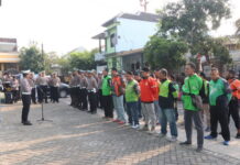 Satlantas Polres Mojokerto beri SIM C gratis kepada komunitas ojol