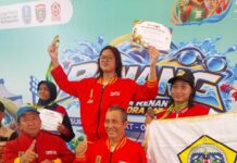 Atlet Renang Baiq Aisyah Sumbang Emas Pertama untuk Kota Mojokerto di POPDA XV Jatim